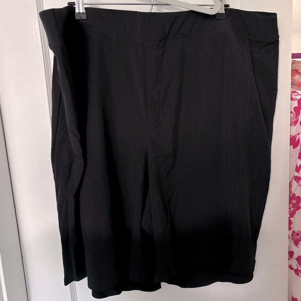 ATHLETA BROOKLYN BERMUDA SHORTS | BLACK | 3X